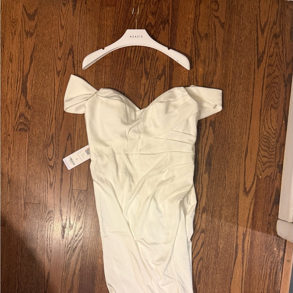 Brand New Azazie Brenna Wedding Dress! - Picture 6 of 8